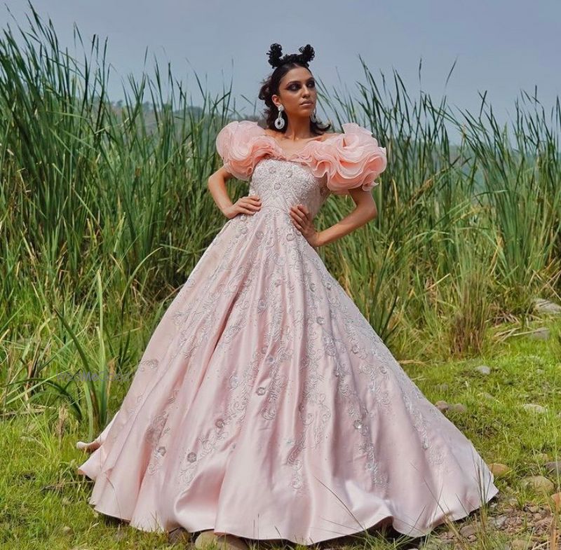 Frill sleeves shop gown